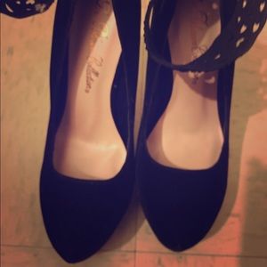 De blossom collection Black stiletto high heels